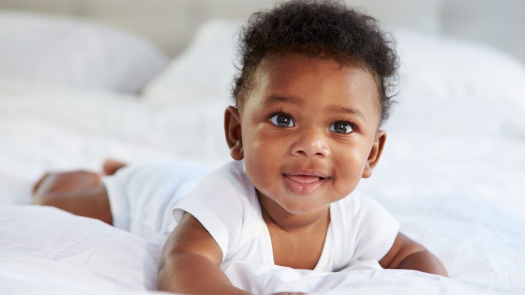 baby doing tummy time